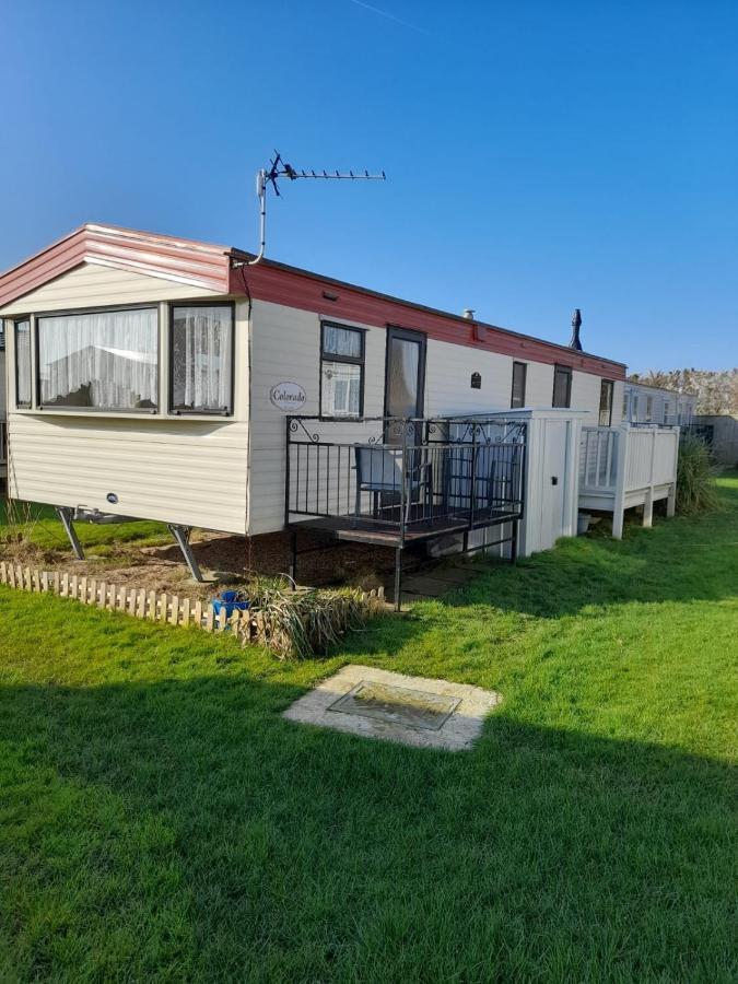 Villa Kings Caravan - Family Groups Only - Very Quiet Park Skegness Exterior foto